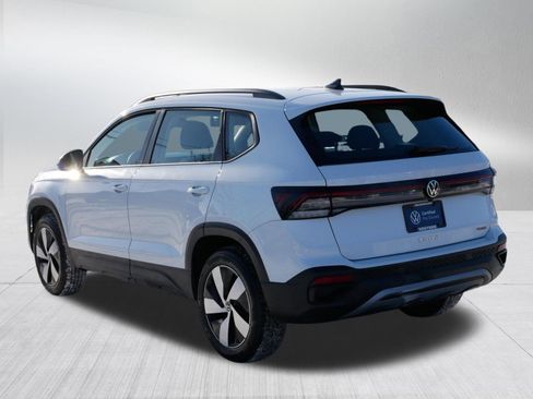 Certified 2025 Volkswagen Taos S AWD/4WD image 5