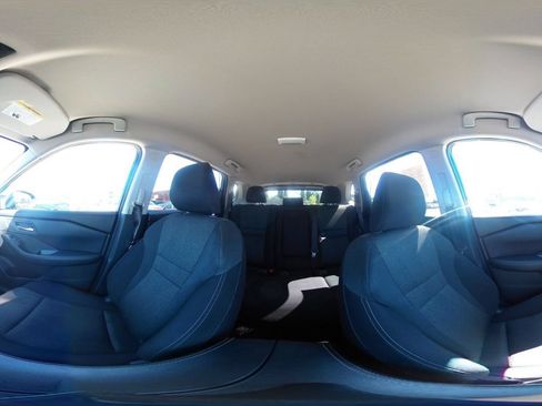 Used 2025 Chevrolet Equinox LT AWD/4WD image 41