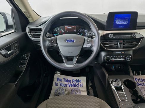 Used 2020 Ford Escape SE image 20