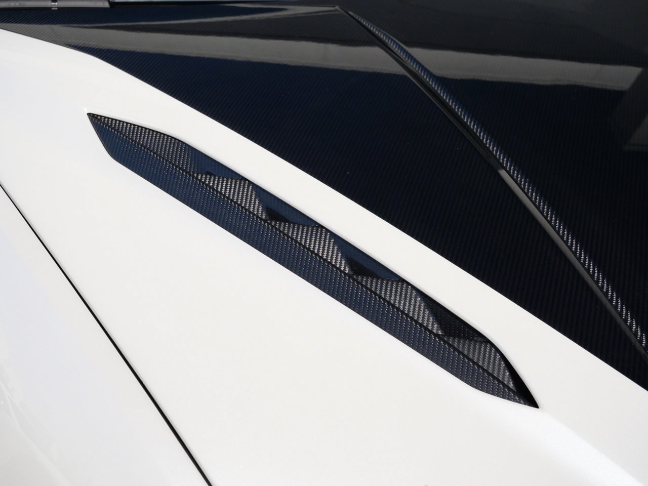 Used 2024 Lamborghini Urus Performante AWD/4WD image 20
