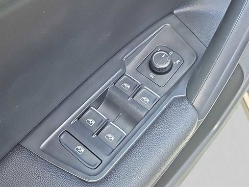 Used 2021 Volkswagen Tiguan SE R-Line AWD/4WD image 26