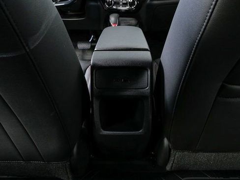 New 2026 Chevrolet Trax RS w/ Sunroof Package image 17