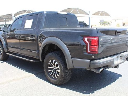 Used 2020 Ford F150 Raptor w/ Equipment Group 802A Luxury AWD/4WD image 7
