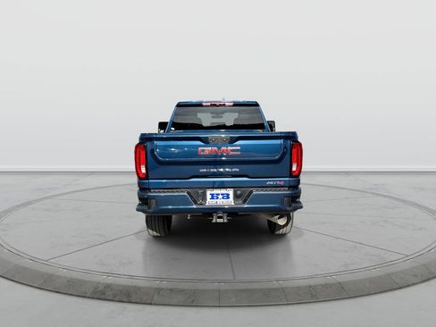 Used 2023 GMC Sierra 3500 AT4 w/ Gooseneck/5TH Wheel Package AWD/4WD image 7
