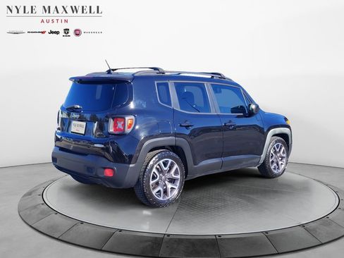 Used 2016 Jeep Renegade Latitude image 14