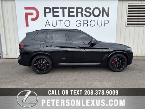 Used 2022 BMW X3 M40i image 3