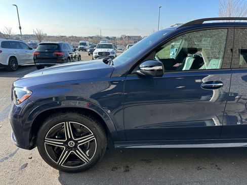 New 2026 Mercedes-Benz GLE 450 4MATIC image 9