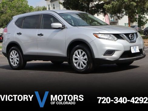 Used 2016 Nissan Rogue S AWD/4WD image 1