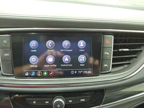 Used 2023 Buick Enclave Essence AWD/4WD image 6