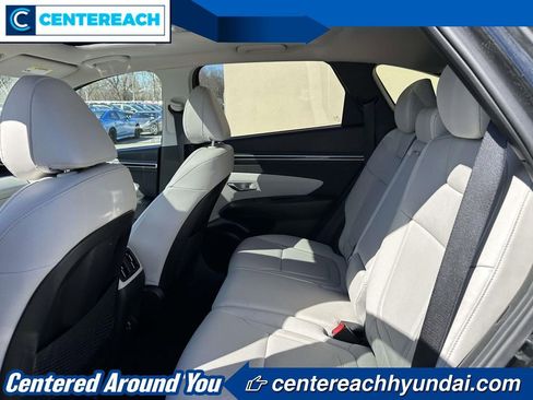 Used 2023 Hyundai Tucson SEL w/ Convenience Package image 9