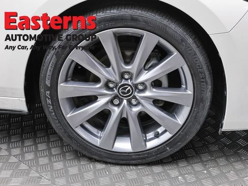 Used 2023 MAZDA MAZDA3 s FWD image 32
