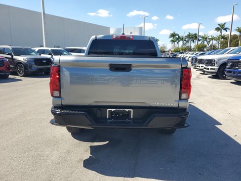 Used 2023 Chevrolet Colorado W/T image 6