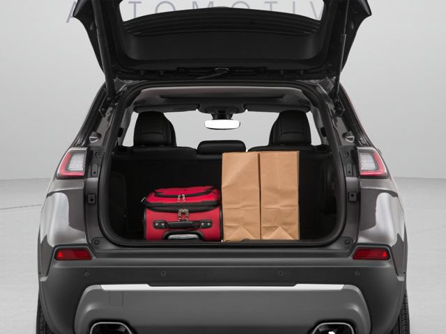 Used 2019 Jeep Cherokee Latitude Plus FWD image 39