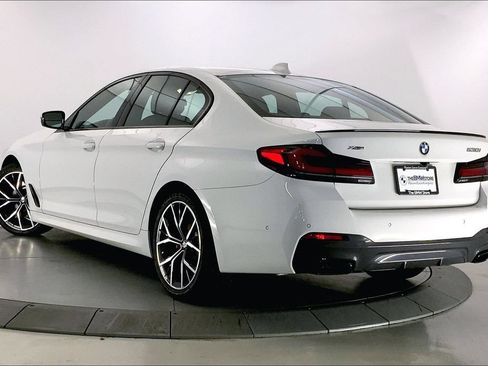 Used 2023 BMW 530i xDrive w/ M Sport Package AWD/4WD image 10