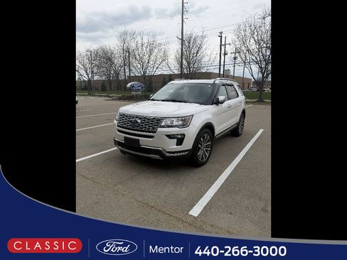 Used 2018 Ford Explorer Platinum image 1