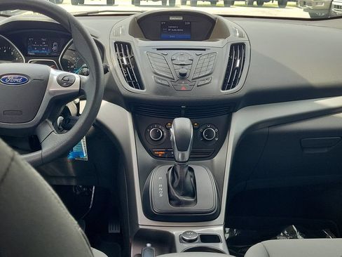 Used 2016 Ford Escape SE FWD image 16
