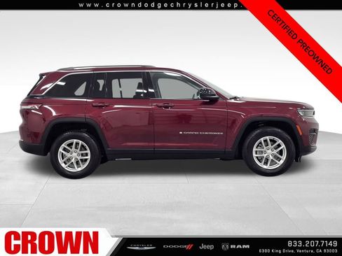 Certified 2023 Jeep Grand Cherokee Laredo image 8