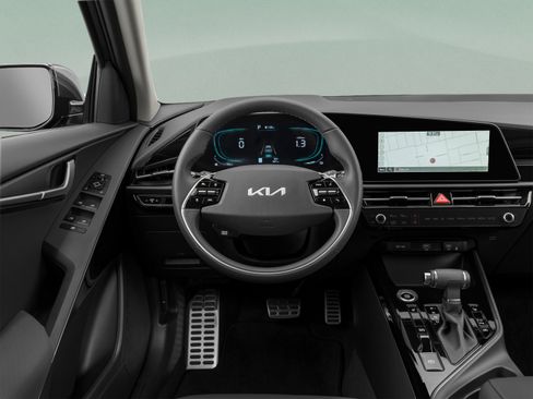Certified 2025 Kia Niro LX FWD image 42