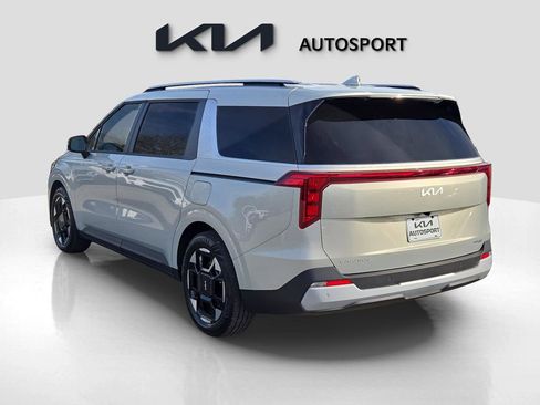 New 2026 Kia Carnival EX image 10
