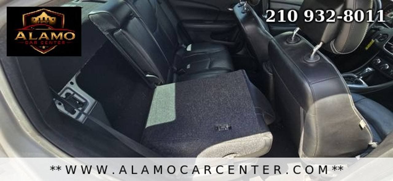 Used 2013 Chrysler 200 Limited FWD image 22