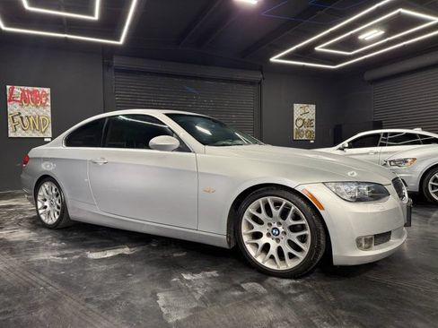 Used 2008 BMW 328i Coupe RWD image 3