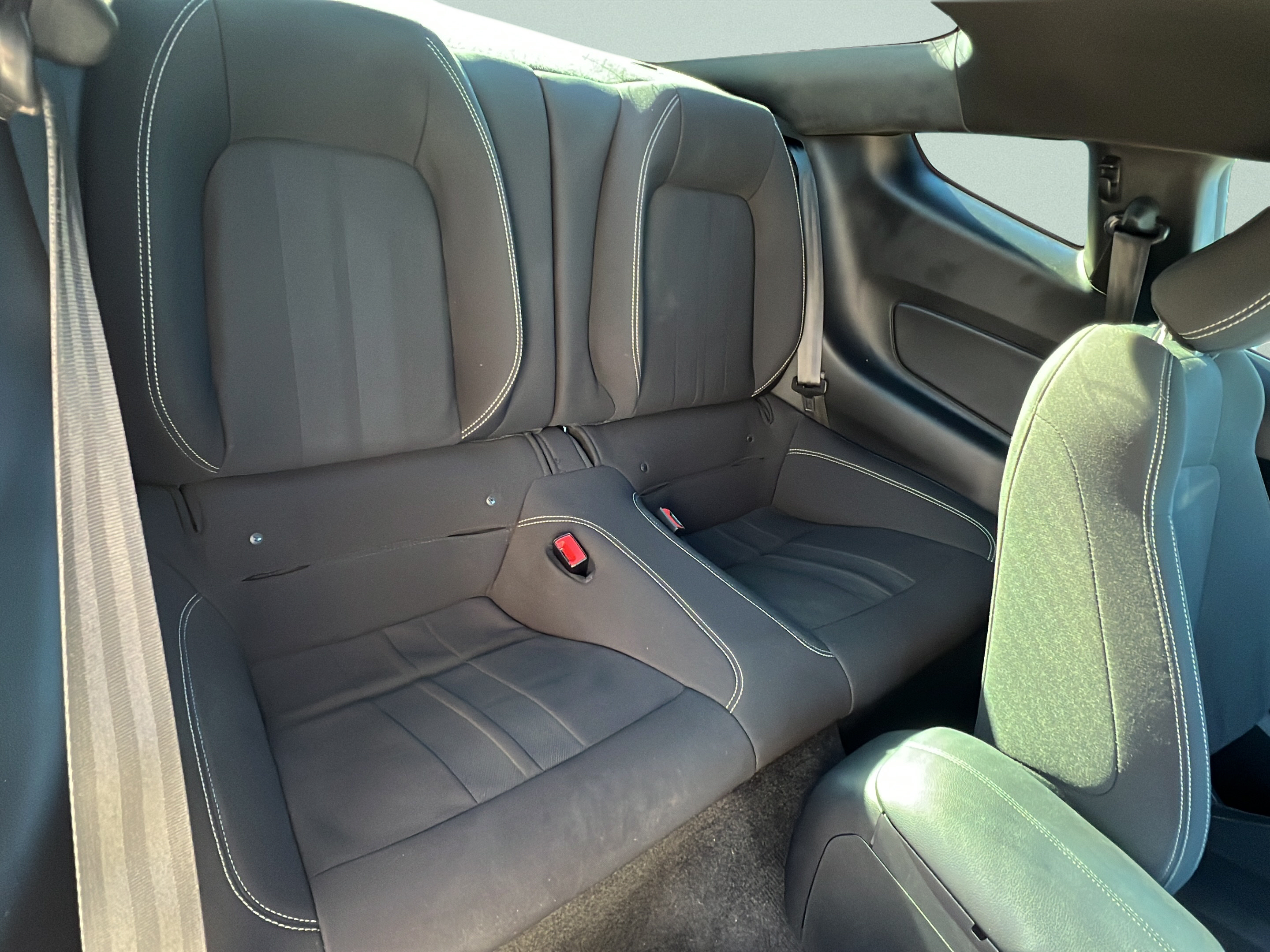 Used 2018 Ford Mustang GT RWD image 10