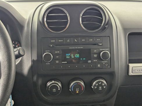 Used 2017 Jeep Compass Sport w/ Power Value Group image 16