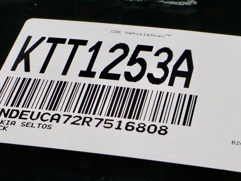 Used 2024 Kia Seltos X-Line image 37