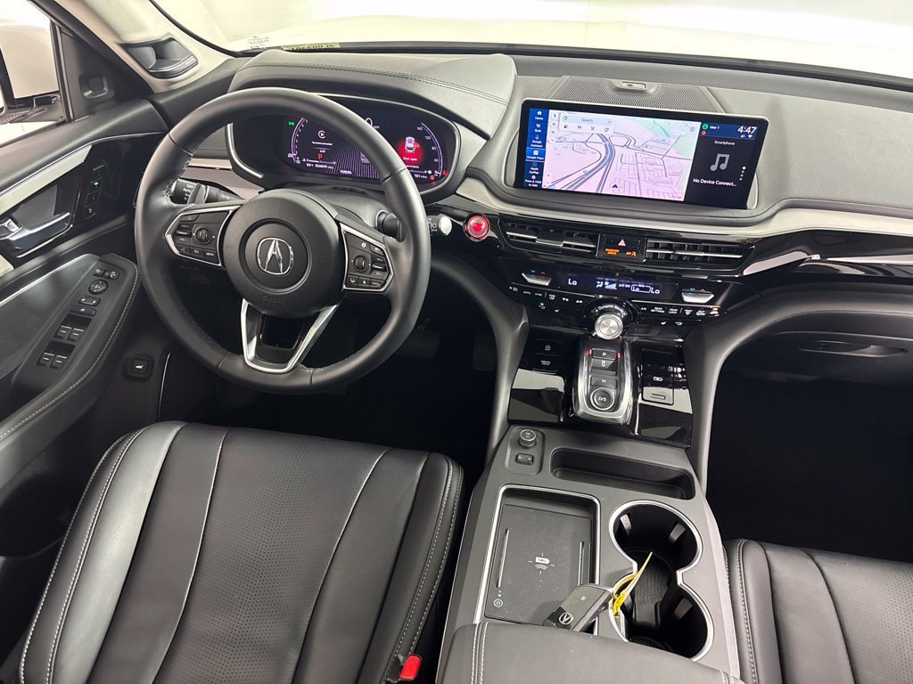 Certified 2025 Acura MDX w/ Technology Package FWD image 2
