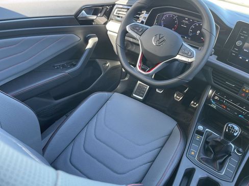 New 2026 Volkswagen Jetta GLI Autobahn FWD image 10