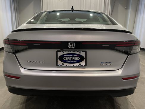 Used 2024 Honda Accord Sport image 6