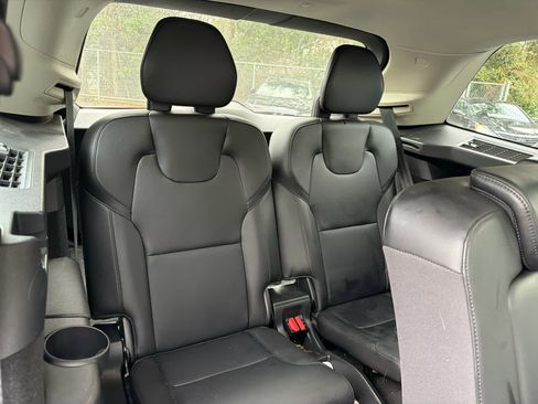 Certified 2024 Volvo XC90 B5 Core w/ Climate Package image 23