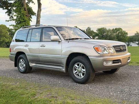 Used 2001 Lexus LX 470 4WD image 35