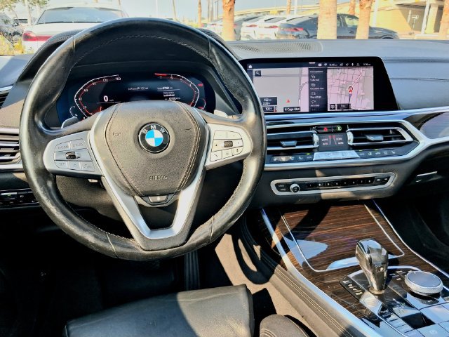 Used 2019 BMW X7 xDrive40i w/ Premium Package AWD/4WD image 14