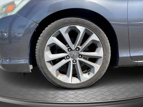 Used 2015 Honda Accord Sport image 9