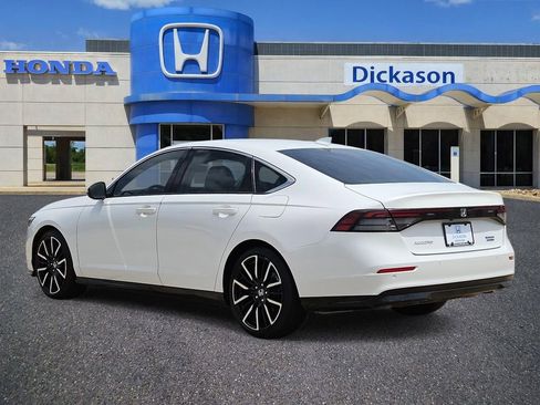 Used 2023 Honda Accord Touring image 6