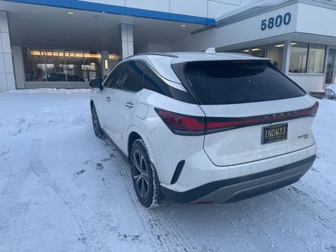 Used 2024 Lexus RX 350 Premium w/ Convenience Package image 4