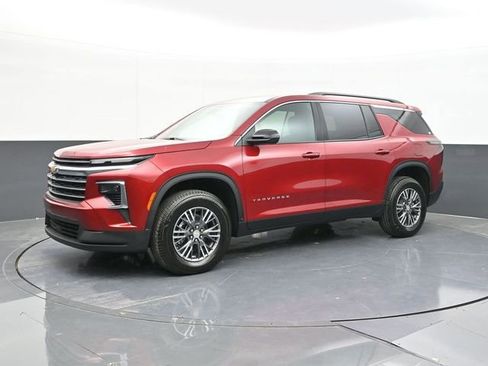 New 2026 Chevrolet Traverse LT image 6