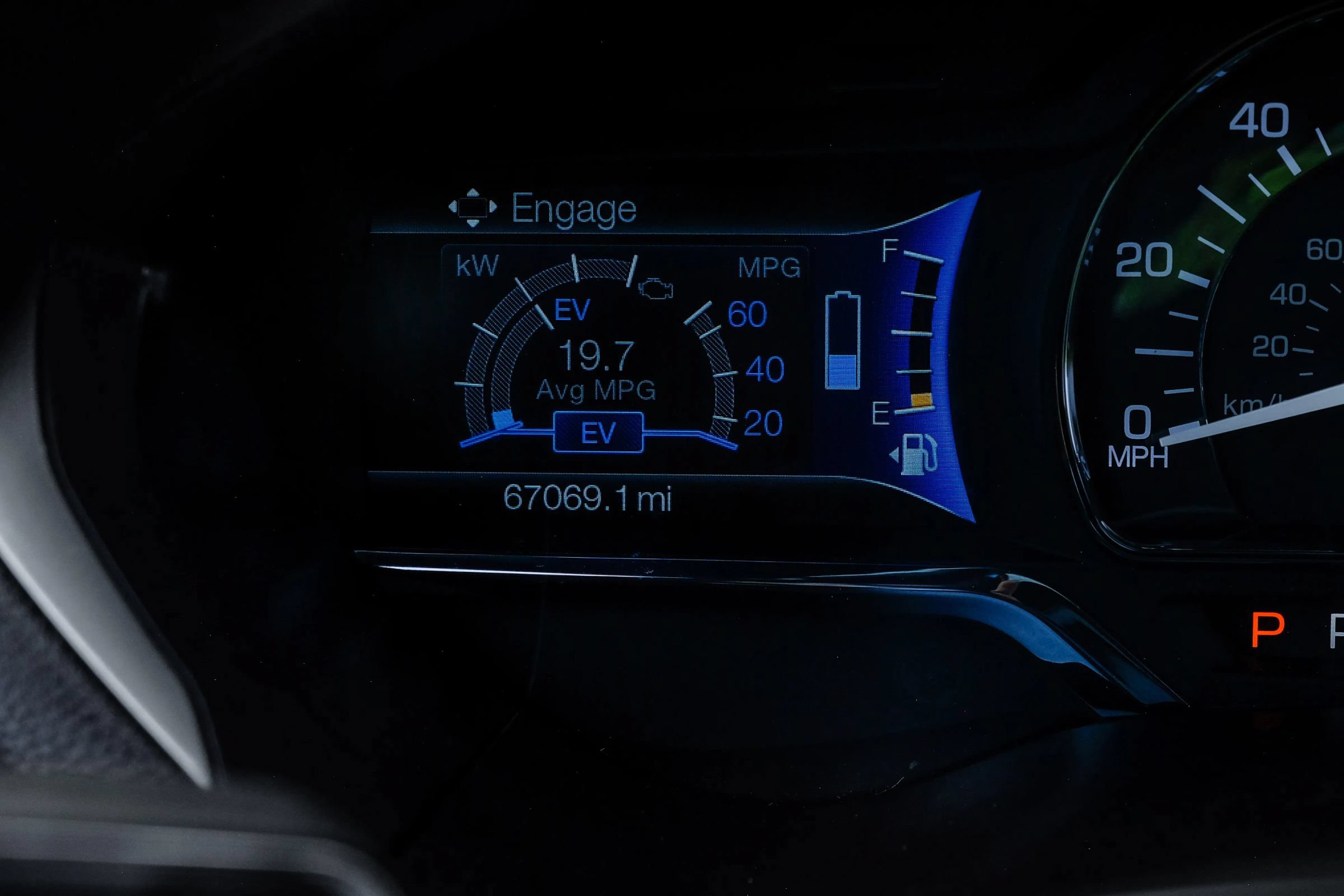 Used 2017 Lincoln MKZ Reserve FWD image 28