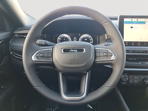 New 2026 Jeep Compass Limited w/ Sun, Sound & Navigation Group image 20