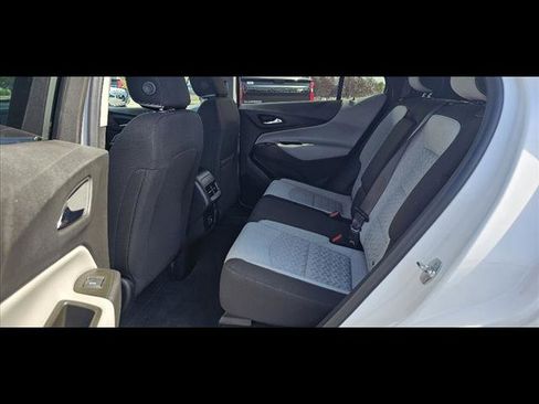 Used 2024 Chevrolet Equinox LT image 12