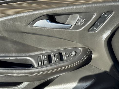 Certified 2020 Buick Envision Essence image 25