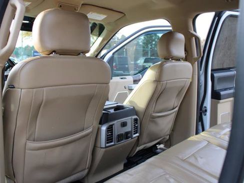 Used 2017 Ford F250 Lariat w/ Lariat Value Package image 36