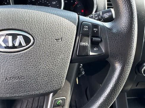 Used 2013 Kia Sorento LX w/ Convenience Pkg FWD image 13