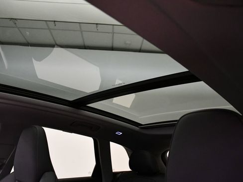 Used 2025 Audi Q5 Premium Plus w/ Premium Plus image 17