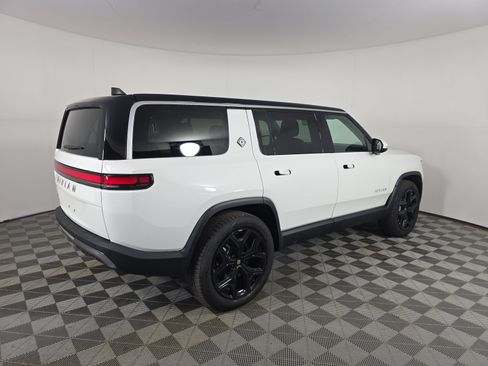 Used 2024 Rivian R1S Adventure AWD/4WD image 5