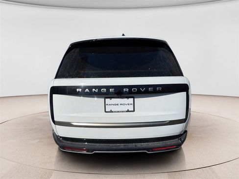 New 2026 Land Rover Range Rover SE image 6