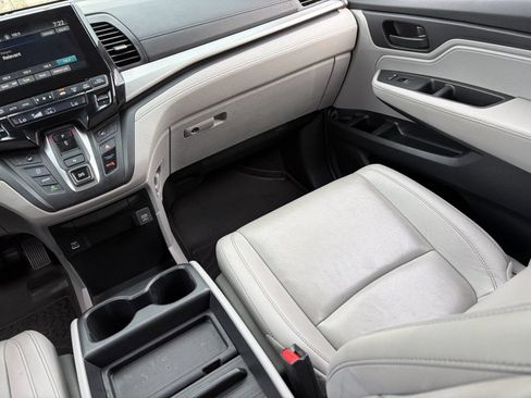 Used 2022 Honda Odyssey EX-L image 17