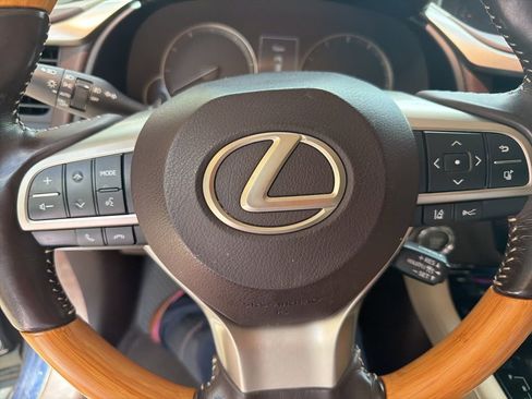 Used 2018 Lexus RX 350L FWD image 29