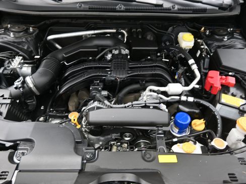 Used 2025 Subaru Crosstrek 2.0i Premium w/ Crosstrek Mirror Package image 19